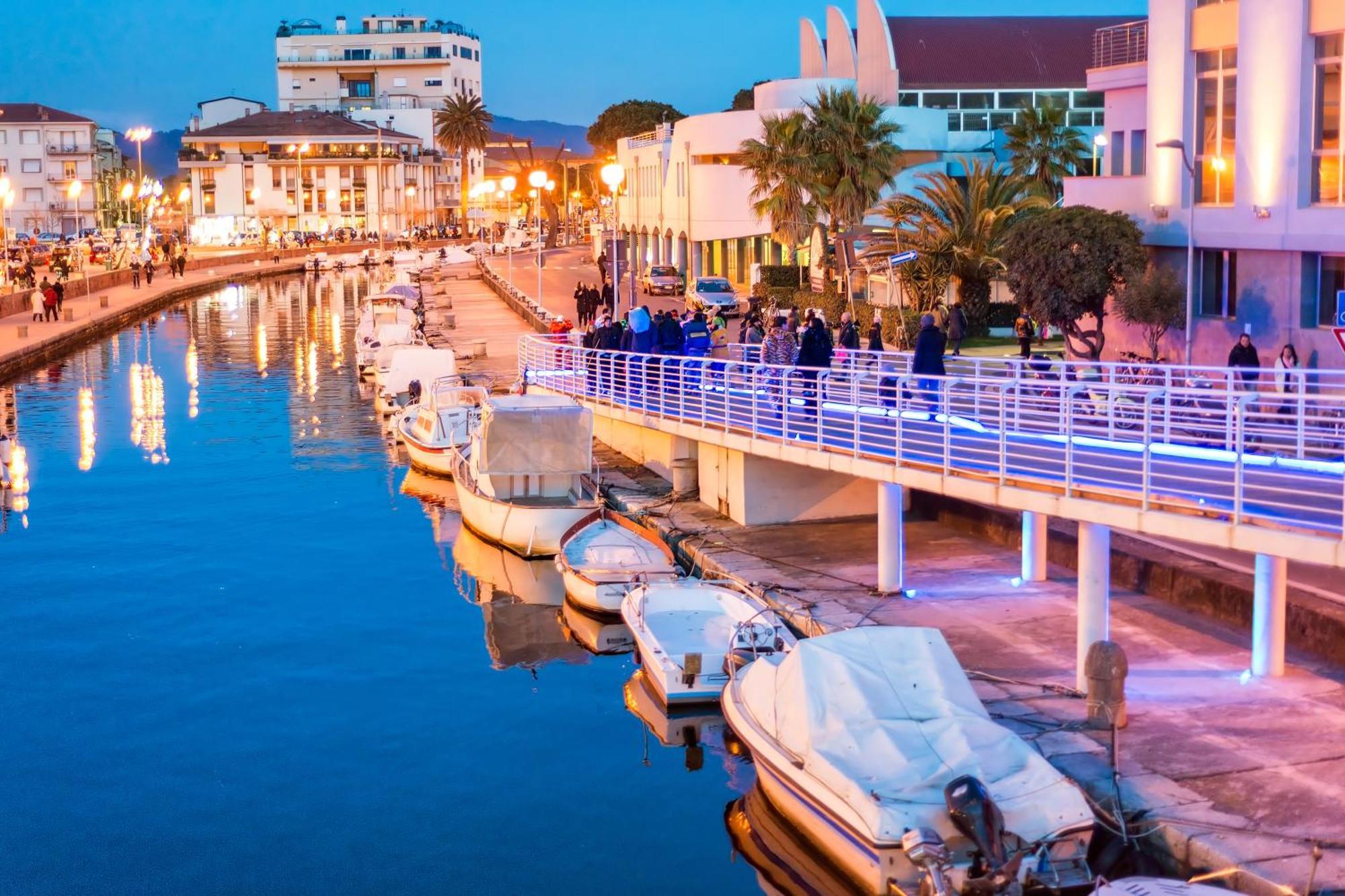 Suite Ondina Viareggio Apartments - Happy Rentals 外观 照片